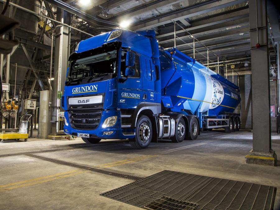  DAF CF 460 6x2 FTG Space Cab 2013 года  (UK) (фото 6 из 6)